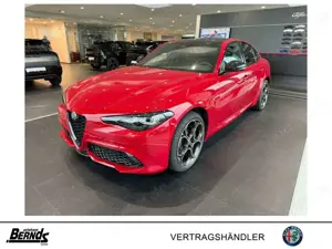 Alfa Romeo Giulia 2.0 Turbo 16V AT8-Q4 Intensa