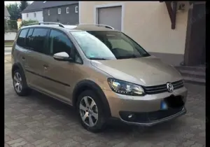 Volkswagen Cross Touran Touran Diesel 2.0 TDI DPF DSG
