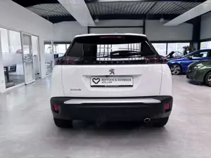 Peugeot 2008 Bild 3