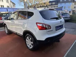 Nissan Qashqai - image 4