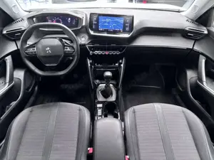 Peugeot 2008 Bild 4
