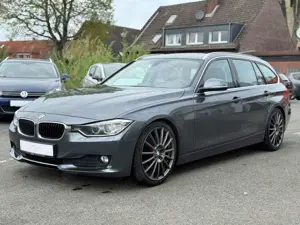 BMW 320 d F31 Touring **LED*AHK*TEMP*NAVI*SHZ**