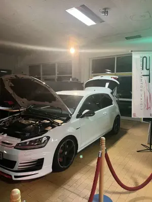 Volkswagen Golf GTI Performance BlueMotion Technology