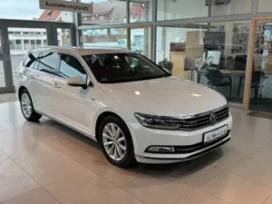 Volkswagen Passat Variant Highline 4Motion LED AHK ACC