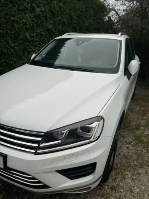 Volkswagen Touareg Touareg Diesel 3.0 V6 TDI SCR Blue Motion DPF Automatik Executive Edition