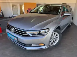 Volkswagen Passat Variant 1.Hand ZahnriemenNEU Sitzmassage Climatronic EURO6