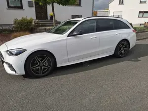 Mercedes-Benz C 220 d T 9G-TRONIC AMG Line Bild 3