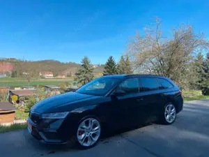 Skoda Octavia Combi RS 2.0 TSI 180 kW