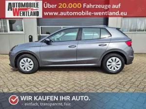 Skoda Fabia 1.0 TSI 95PS Selection 5-türig Rückf.Kamera Par...