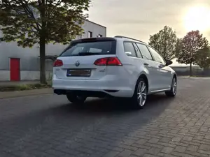Volkswagen Golf Variant Trendline BMT, ZAHNRIEMEN UND TÜV NEU Bild 3