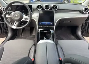 Mercedes-Benz C 180 C 180 T (206.241)