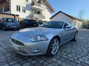 Jaguar XKR