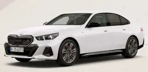 BMW i5 M60 xDrive M Sport RFK NAVI LED Sound Syst. Bild 2