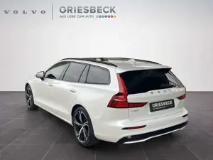 Volvo V60 Kombi T8 Ultimate Dark Recharge WiPa*LED*DAB* Bild 3