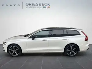 Volvo V60 Kombi T8 Ultimate Dark Recharge WiPa*LED*DAB* Bild 2