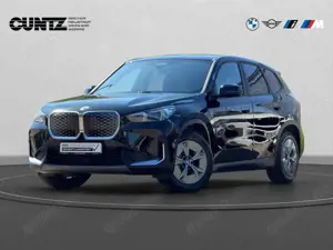 BMW iX1 xDrive30 ParkingAssistant Komfortzugang adaptiverL