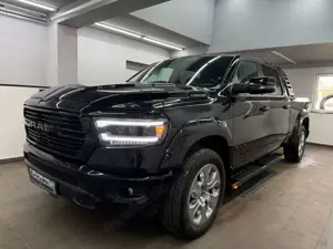 Dodge RAM 1500 5.7 V8 HEMI eTORQUE Bighorn Crewcab/LKW