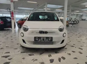 Fiat 500e - 42kWh -Android-Auto - Leichtmetallräder Bild 2
