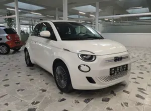 Fiat 500e - 42kWh -Android-Auto - Leichtmetallräder