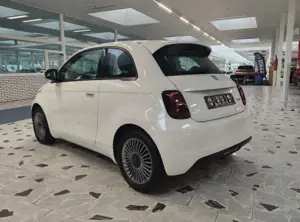 Fiat 500e - 42kWh -Android-Auto - Leichtmetallräder Bild 5
