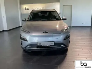 Hyundai KONA Kona Ed. 30+-Paket Elektro Navi/ACC/Sitzheizung Bild 2