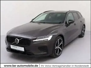 Volvo V60 T8 AWD Recharge Plug-In Hybrid Ultra Dark