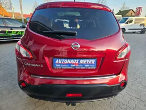 Nissan Qashqai 2,0 16V I-Way 7Sitzer Navi 360° Kamera Bild 4