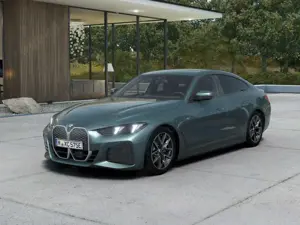 BMW i4 eDrive40 [M Sport, LC Plus, AHK, ACC, RFK]