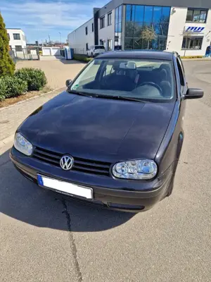 Volkswagen Golf Golf 1.4 Special Bild 3