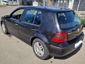 Volkswagen Golf Golf 1.4 Special Bild 4
