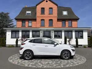 Hyundai KONA Prime LED HUD NAV LEDER 4xSHZ 64KWh