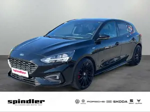 Ford Focus 1.5 EcoBoost ST-Line S/S / Pano, BO, HuD