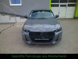 Peugeot 208 1,2 Active #KLIMA #DAB #PDC #APP Bild 2