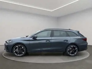 CUPRA Leon Sportstourer 1.5 eTSI DSG ACC+AHK+KESSY+RFK Bild 4