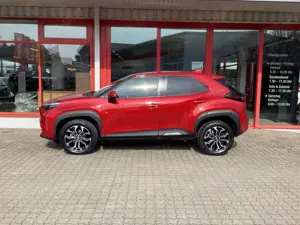 Toyota Yaris Cross Hybrid 1.5 Team D + Winter+Smart Connect-Paket Bild 3