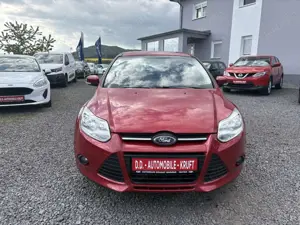 Ford Focus Trend-KLIMA-NUR 122650KM-TÜV NEU Bild 2