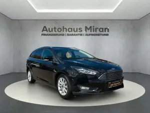 Ford Focus 1,0 EcoBoost Titanium Turnier Bild 3