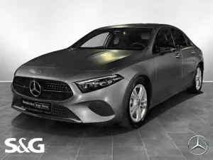 Mercedes-Benz A 220 4M Limousine DISTRONIC+360°+NIGHTPAKET+18"