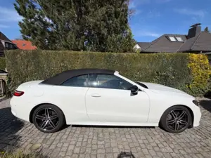 Mercedes-Benz E 300 E 300 d Cabrio 9G-TRONIC AMG Line