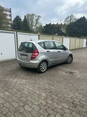 Mercedes-Benz A 200 A 200 (169.033)