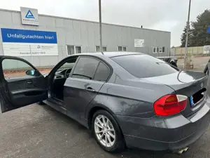BMW 320 320i Aut.