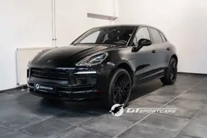 Porsche Macan GTS All Black BOSE Chrono Approved