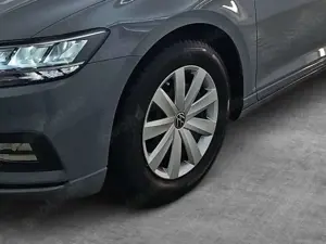 Volkswagen Passat Variant Business AHK REAR VIEW NAVI SITZH Bild 5