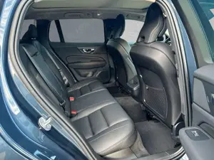 Volvo V60 B4 Mild Hybrid Plus Dark ACC BLIS HUD SD Bild 5