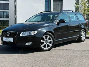 Volvo V70 Kombi Linje Svart,Automatik,Leder,133kW,