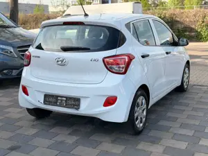 Hyundai i10 Klima/1-Hand/**TOP** Bild 4