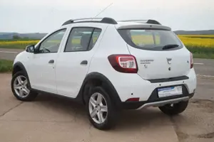 Dacia Sandero Bild 4