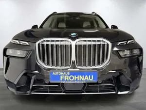 BMW X7 xDrive 40 i M Sport 23"Alu Pano Head-Up Sound Voll Bild 2