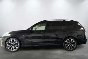 BMW X7 xDrive 40 i M Sport 23"Alu Pano Head-Up Sound Voll Bild 3