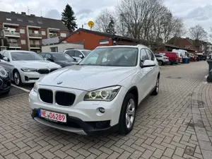 BMW X1 20 d xDrive Navi-Panorama-Kamera-Xenon